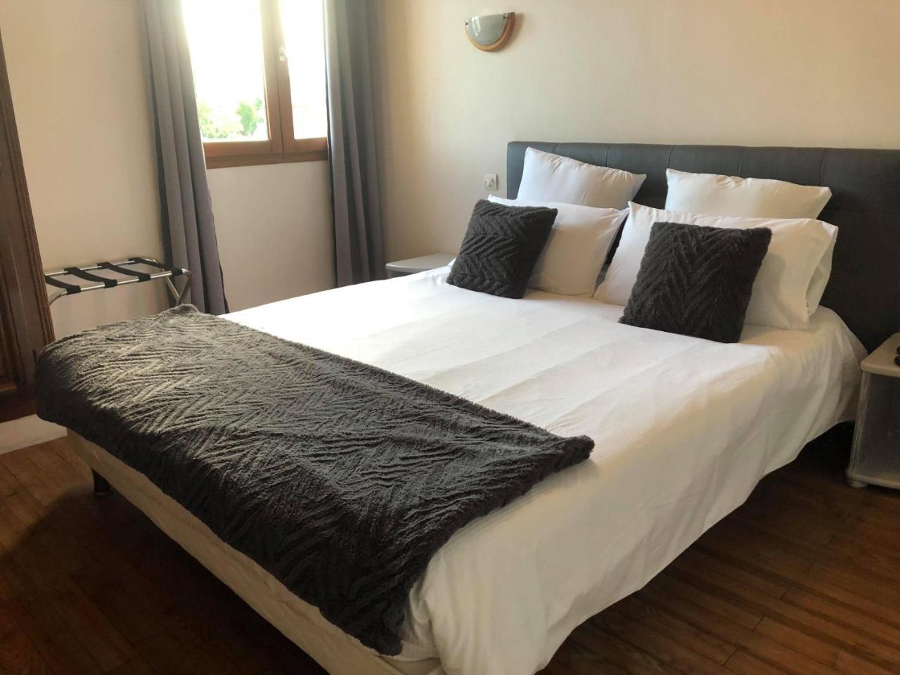 Logis Le Clos Deauville Saint Gatien 외부 사진